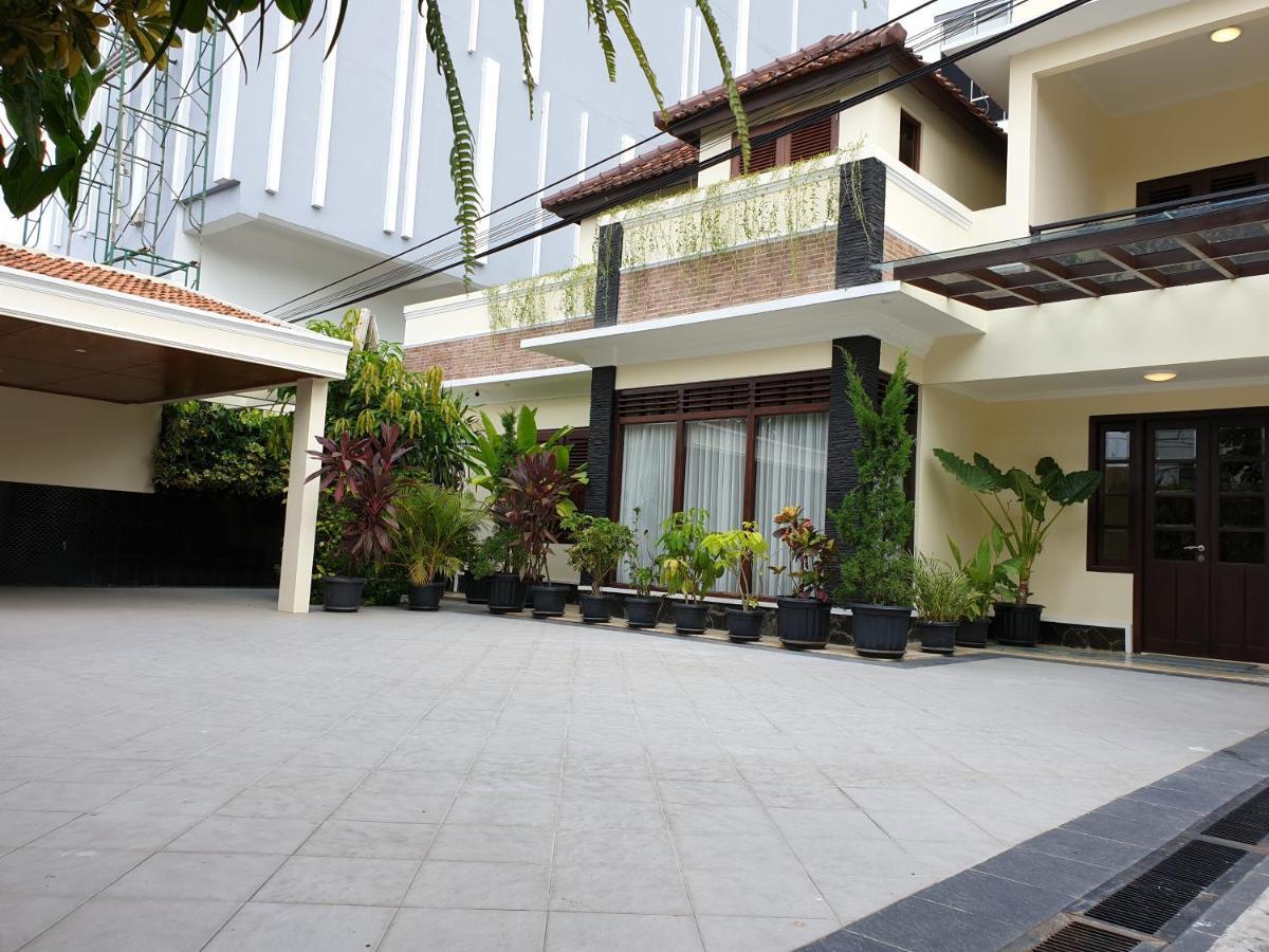 Malioboro Place Yogyakarta Luaran gambar